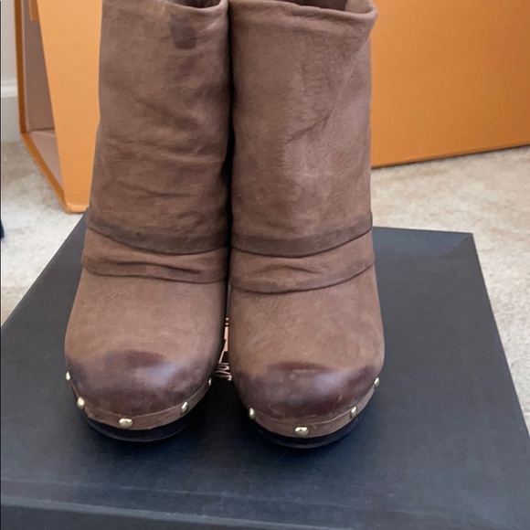Vince Camuto boots - Picture 4 of 6